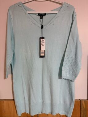 Large • NWT Ilanco knit top
